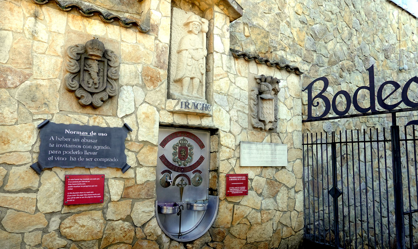 Fuente-del-Vino-bodegas-Iratxe